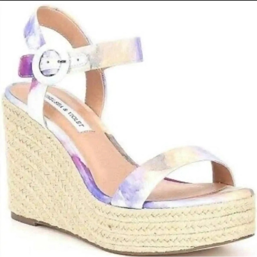NEW-Size 9M Women's Chelsea & Violet Henna Wedges Sandals Purple Tie-Dye
